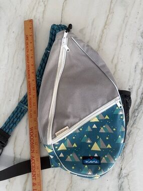 Kavu Teardrop Sling Bag in Gray and Teal Mountain Print